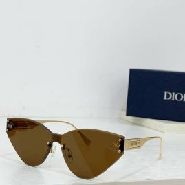 Picture of Dior Sunglasses _SKUfw55770806fw